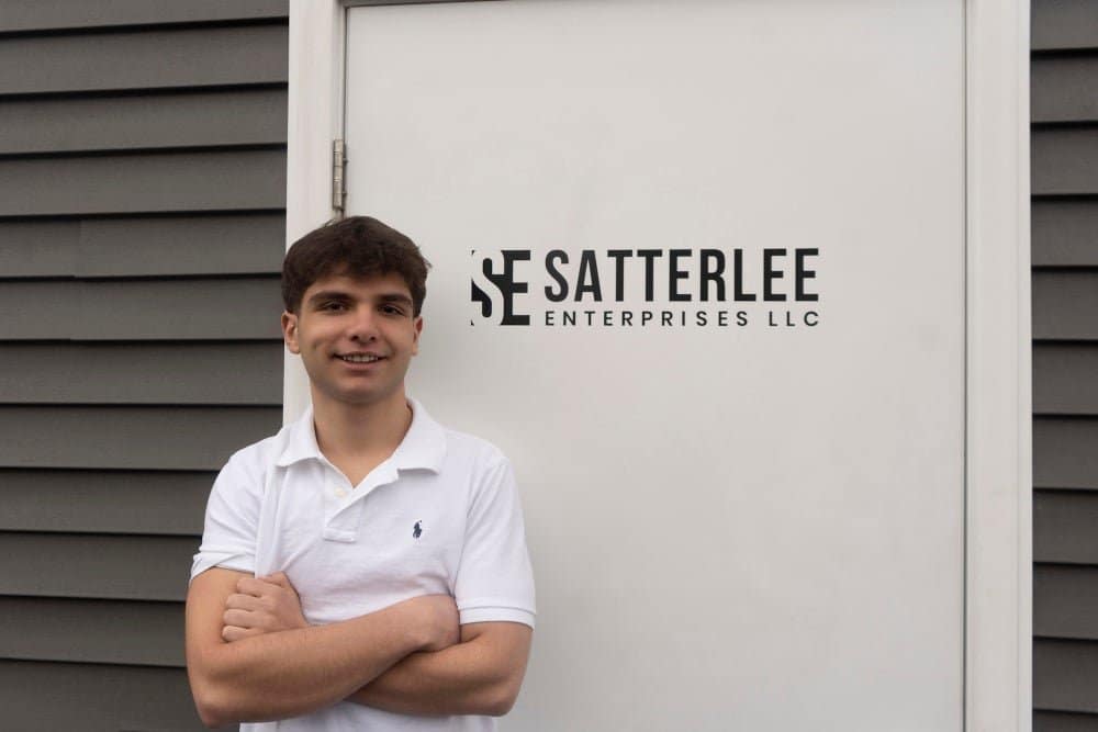 An 18-Year Old Entrepreneur Built a $300,000-a-Month Business 3D Printing Can Holders3DPrint.com | Additive Manufacturing Business 12 1744906567 7 VvUjDZ