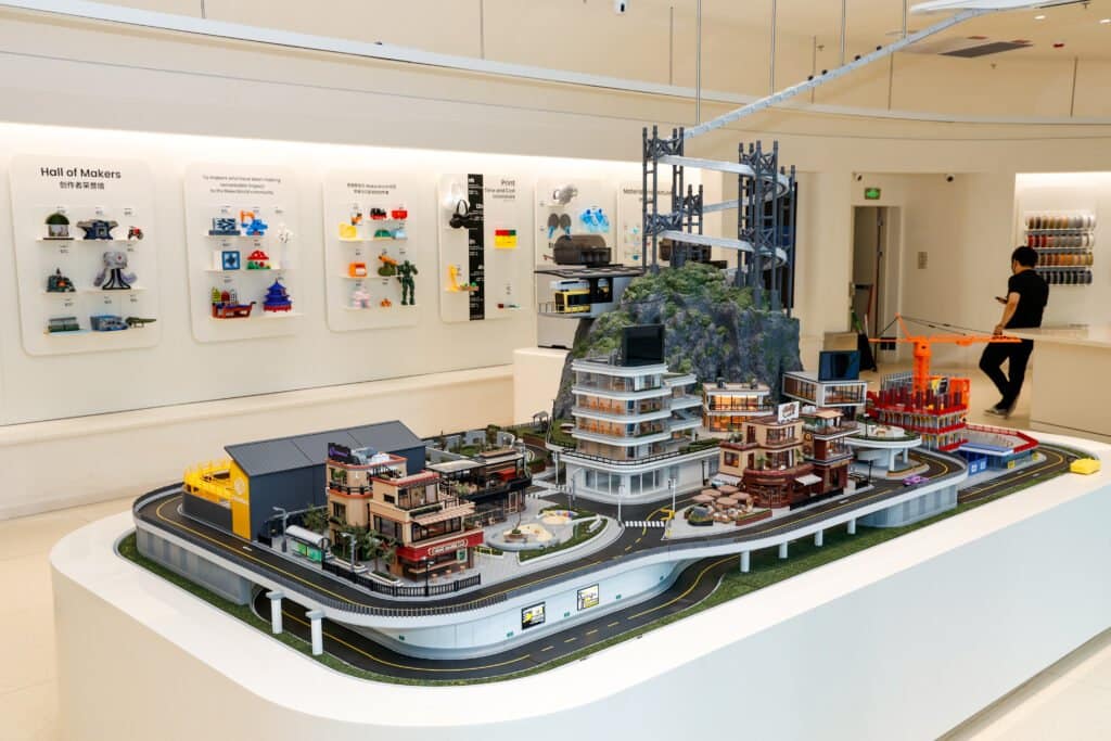 3D Printing News Briefs, October 1, 2025: Bambu Lab Store, Shape-Morphing Materials, & More3DPrint.com | Additive Manufacturing Business 2 Q4A9602 1024x683 vZKsvL