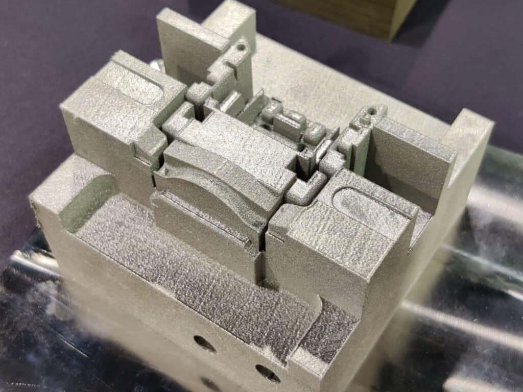 Low-Cost LPBF Leader Xact Metal Reports Order Growth is Up 30% Year to Year3DPrint.com | Additive Manufacturing Business 12 mold3 1024x768