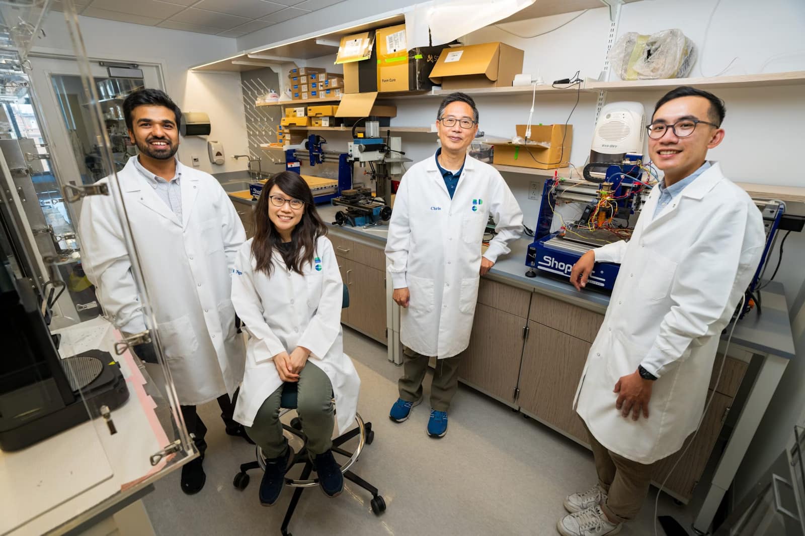 When Bioprinting Enters the Room: Wyss Institute’s Chris Chen Joins the National Academy of Medicine3DPrint.com | Additive Manufacturing Business 4 Chris Chen and Lab 08505 Labcoat Posed scaled 1 E31ZhG