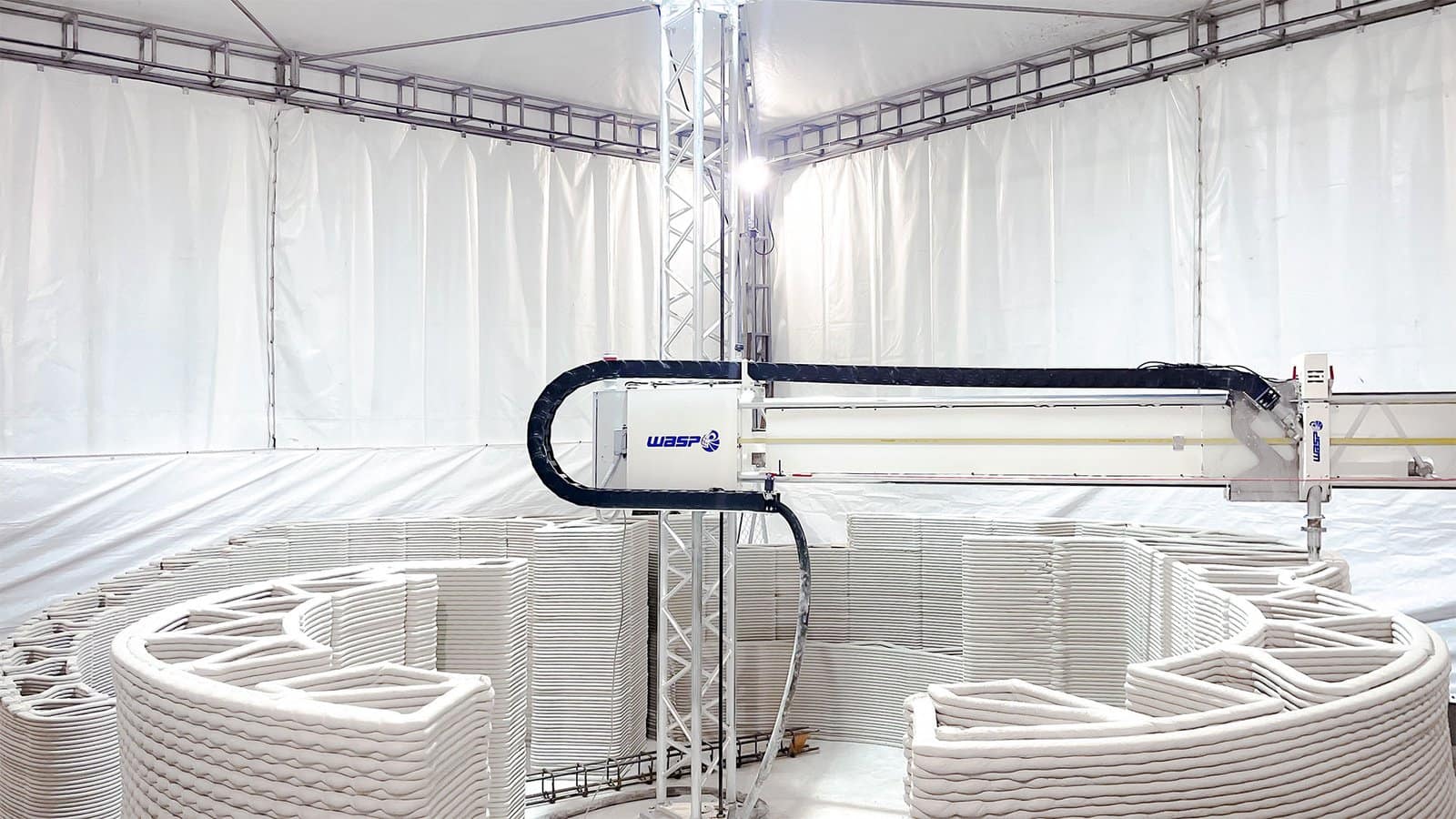 3D Printed Airport Building Shows Where Construction AM Really Makes Sense3DPrint.com | Additive Manufacturing Business 6 Crane WASP 3D printed construction site Bergamo Airport bcvQEf