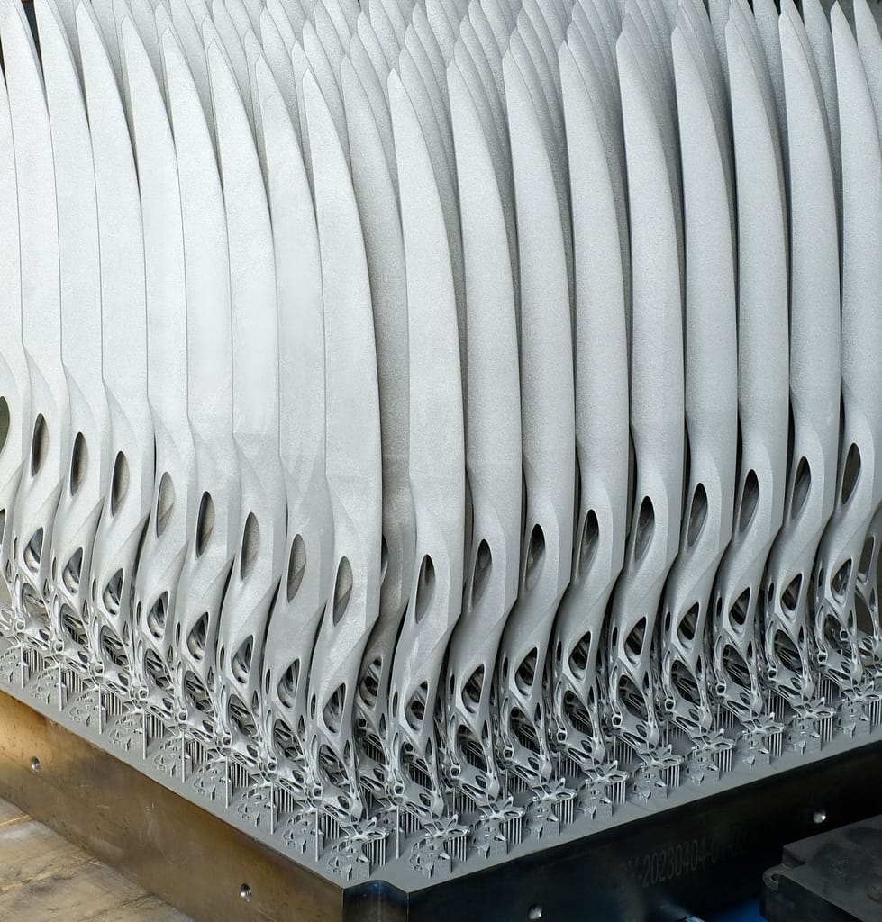 Farsoon and Stark Future Push Titanium 3D Printing for Electric Motorbikes3DPrint.com | Additive Manufacturing Business 2 Full build plate 1 2JM5ZD