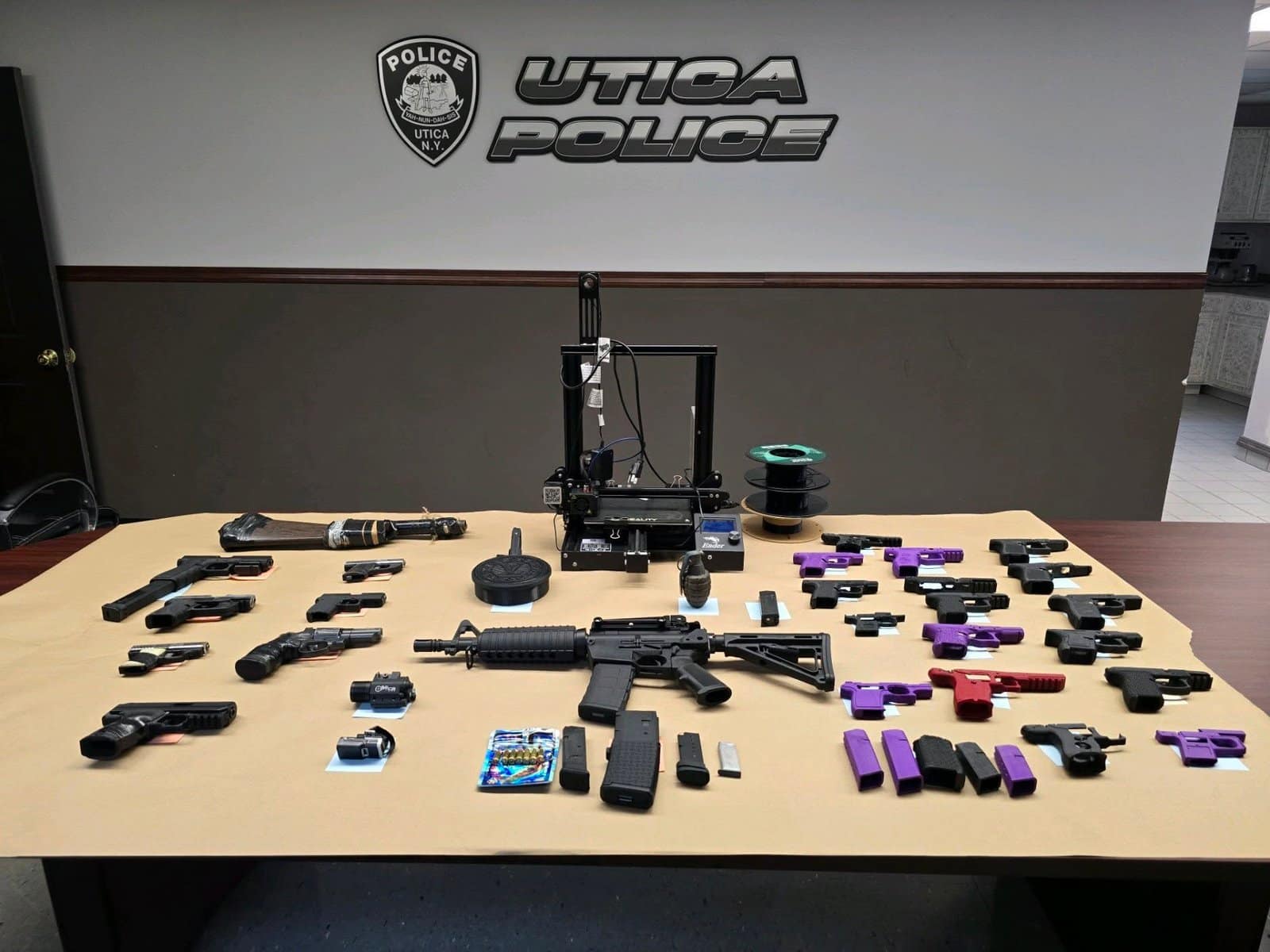 Lawmakers Reignite Effort to Block Online Sharing of 3D Printed Gun Files3DPrint.com | The Voice of 3D Printing / Additive Manufacturing 6 457526734 917264400443621 669976002803685890 n kS1ctl